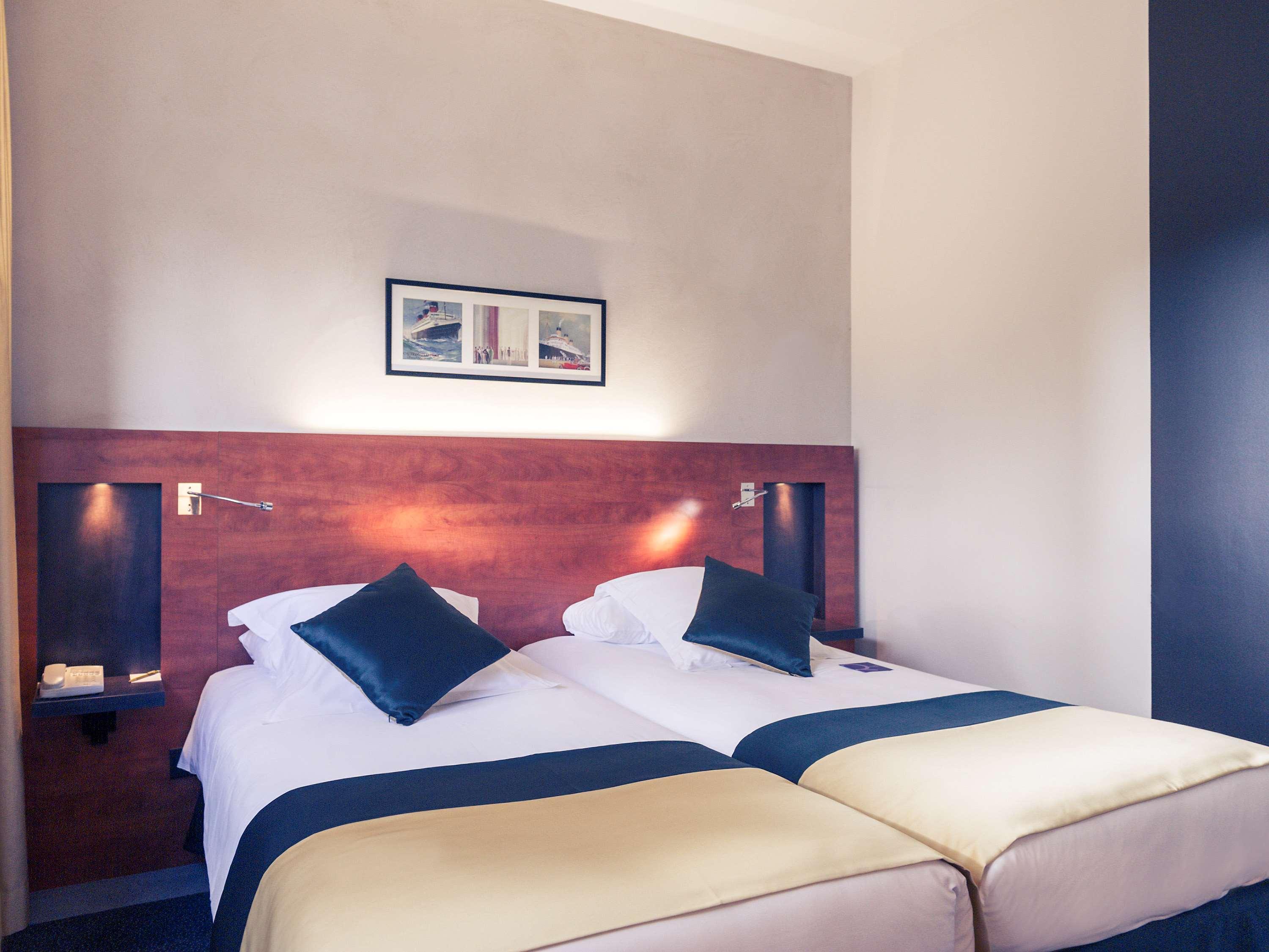 Mercure Maurepas Saint Quentin Bagian luar foto