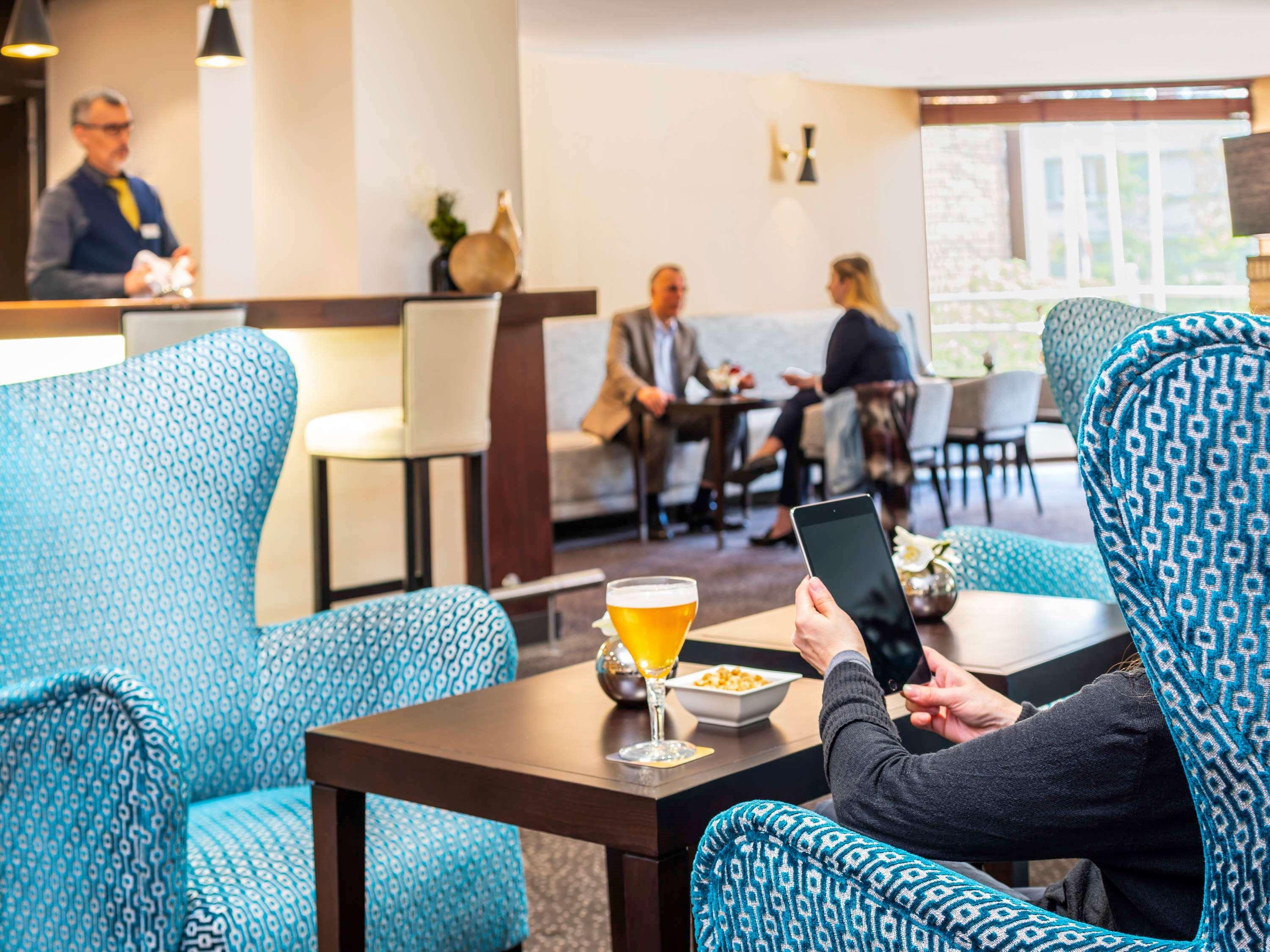 Mercure Maurepas Saint Quentin Bagian luar foto