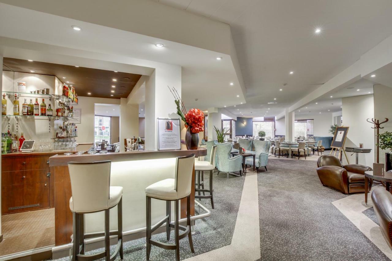 Mercure Maurepas Saint Quentin Bagian luar foto