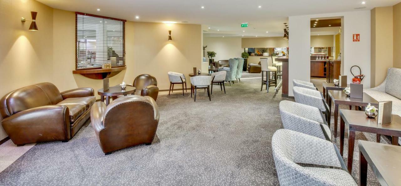 Mercure Maurepas Saint Quentin Bagian luar foto
