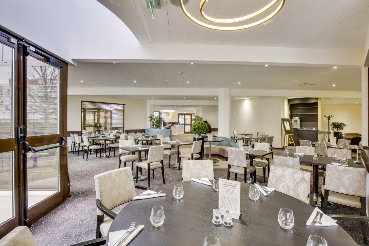 Mercure Maurepas Saint Quentin Bagian luar foto